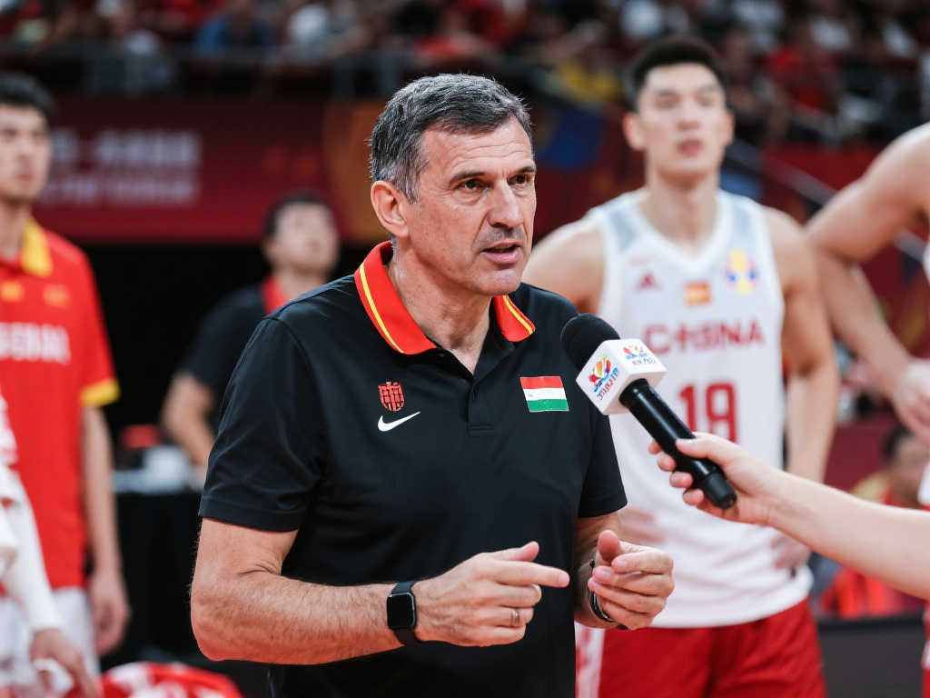 的身体接触 的身体接触